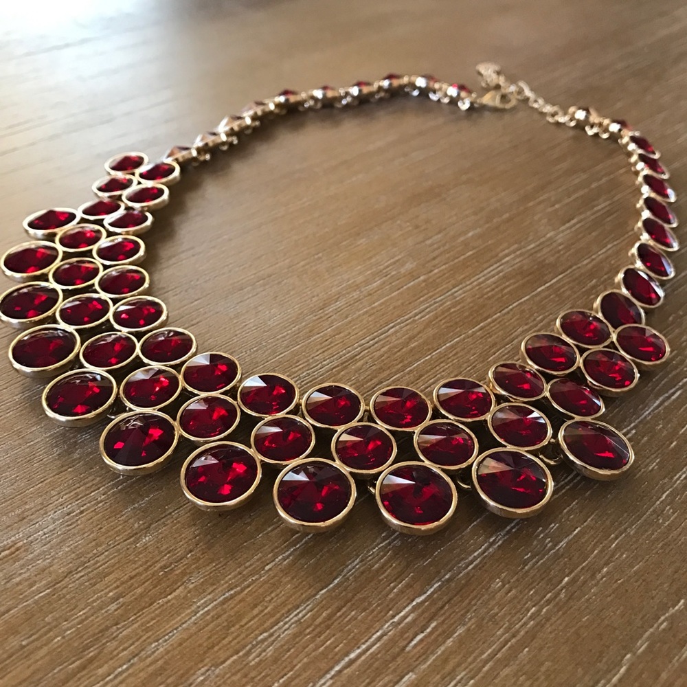 Charter Club NWOT - Chic Statement necklace - Red